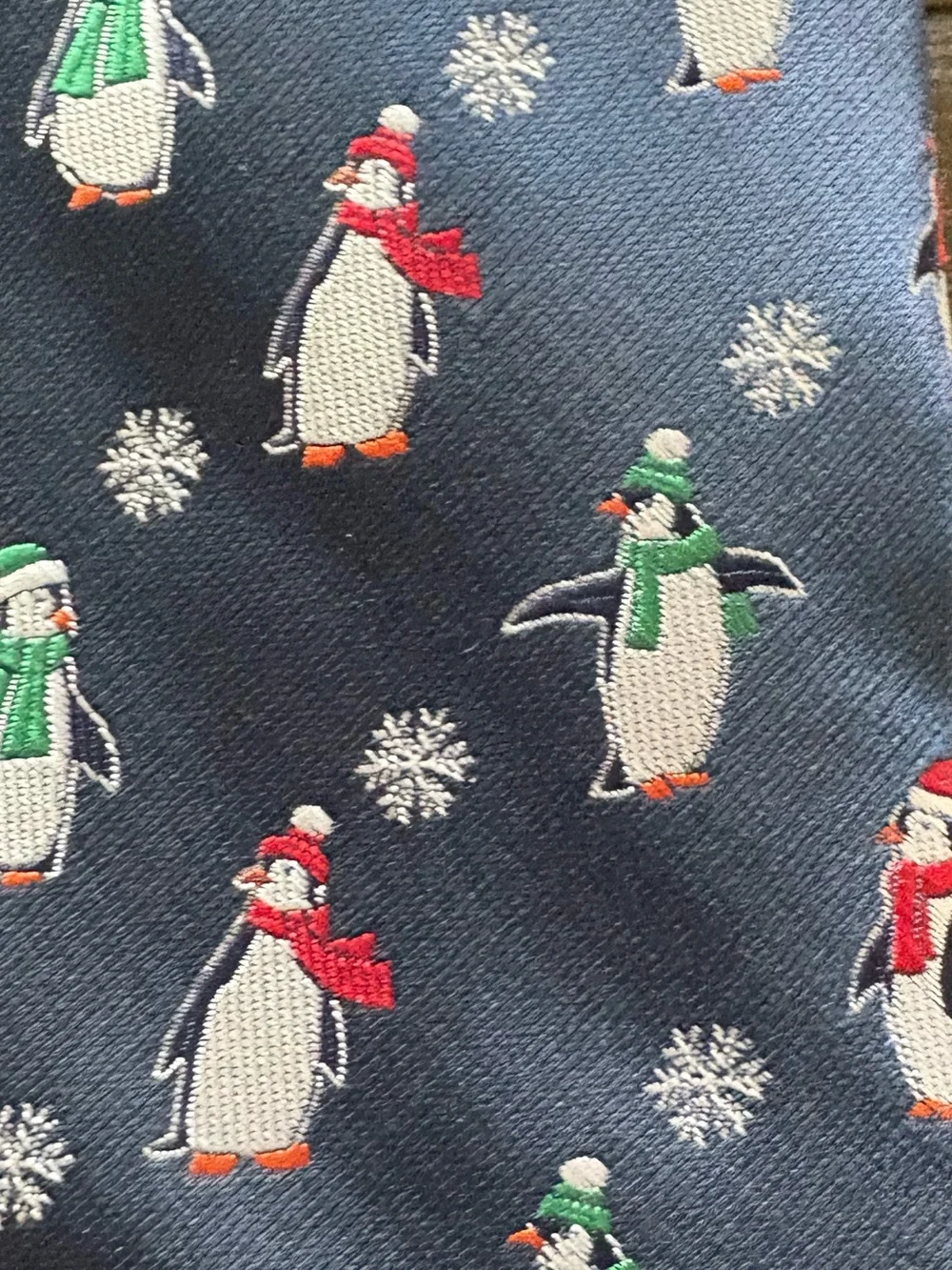 Hallmark Holiday Traditions Men’s Penguin Christmas Tie Navy Novelty Necktie